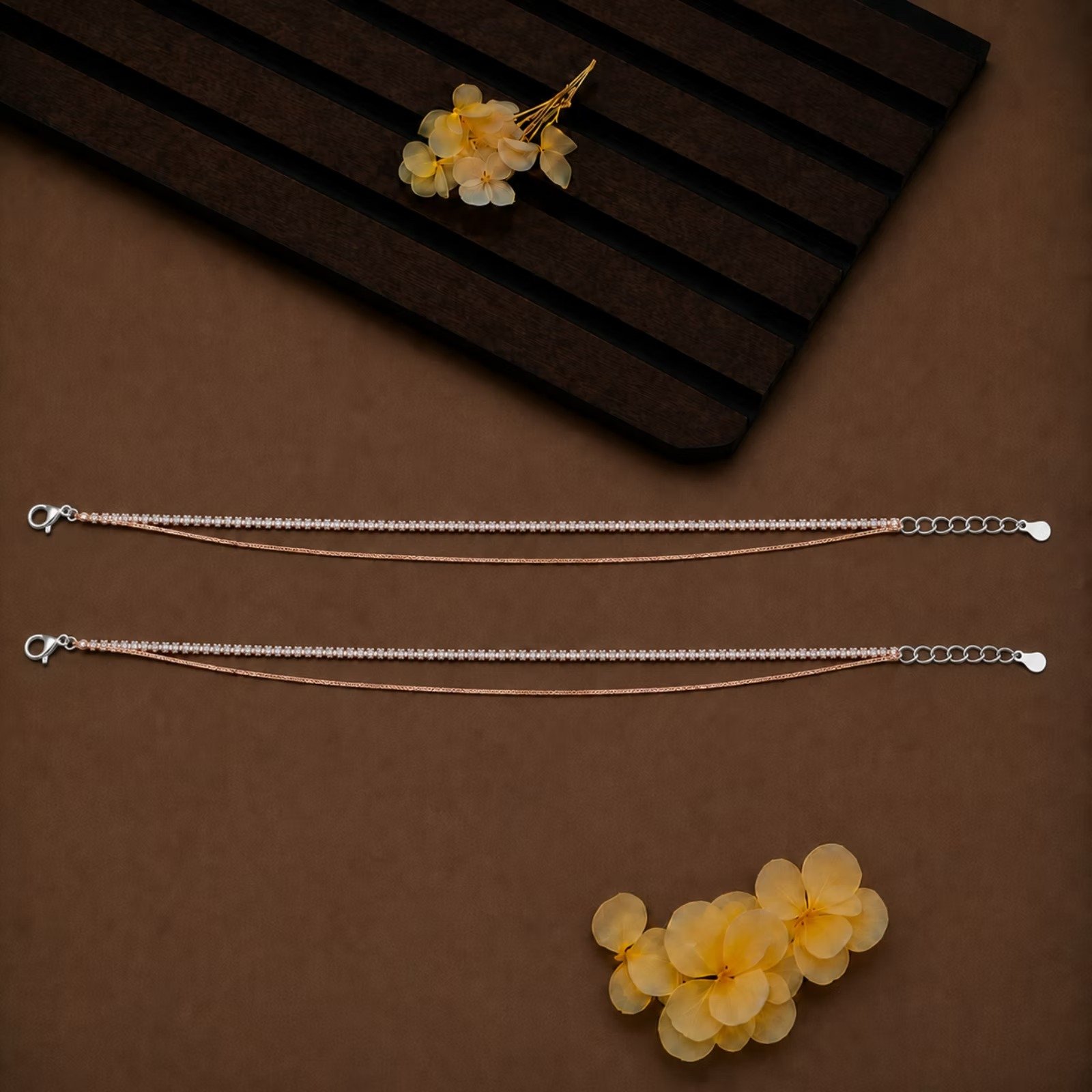 TWO TONE ANKLETS