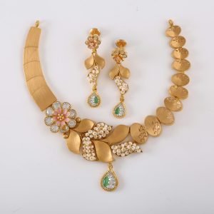 22K Gold Floral Necklace Set